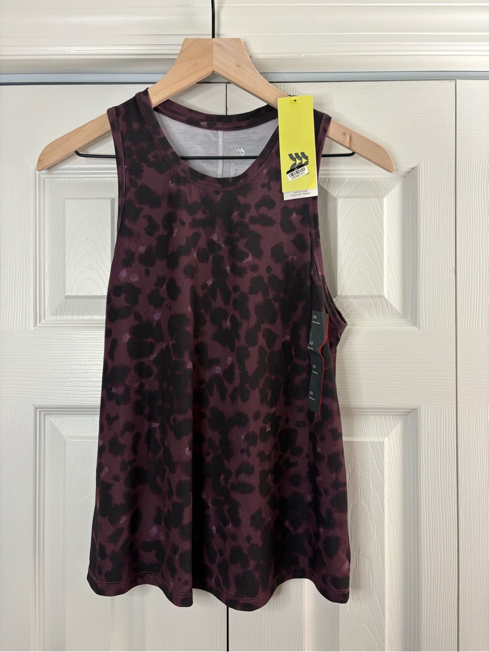 Women’s All In Motion purple & black leopard active tank top size XS NWT